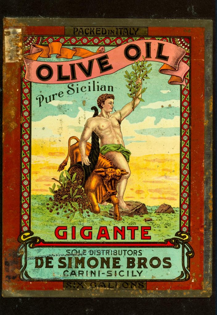 Collezione antiche lattine di olio di oliva | Collection of Antique Olive Oil Tins